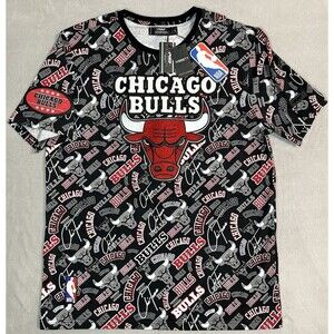 NWT Pro Standard Hibbett Exclusive Chicago Bulls L Black All Over Print Shirt